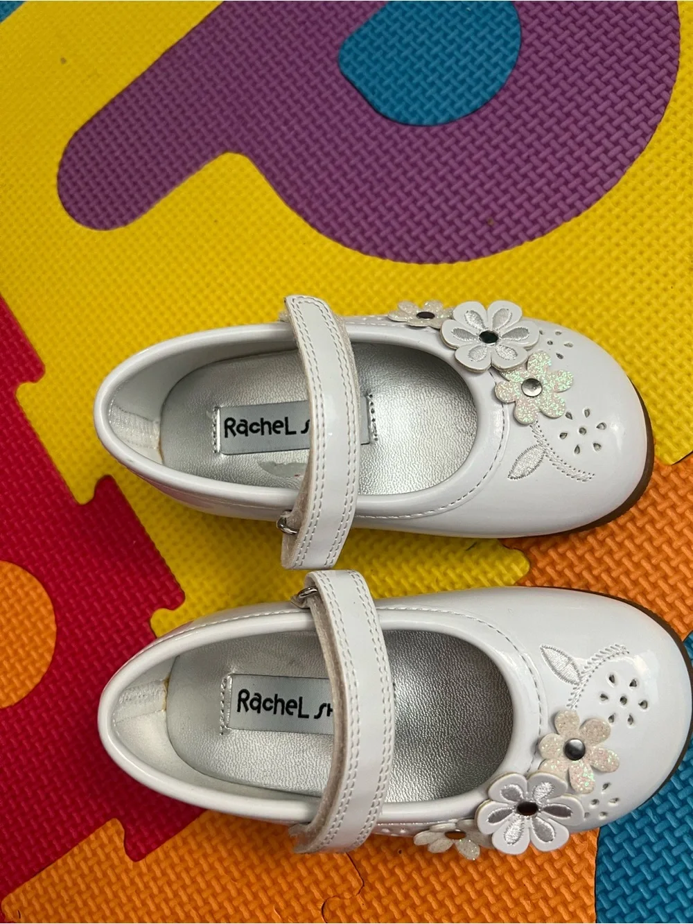 Rachel-Jane Girls' White Floral Mary Jane Shoes